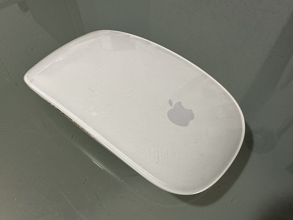 Apple Magic Mouse com bateria