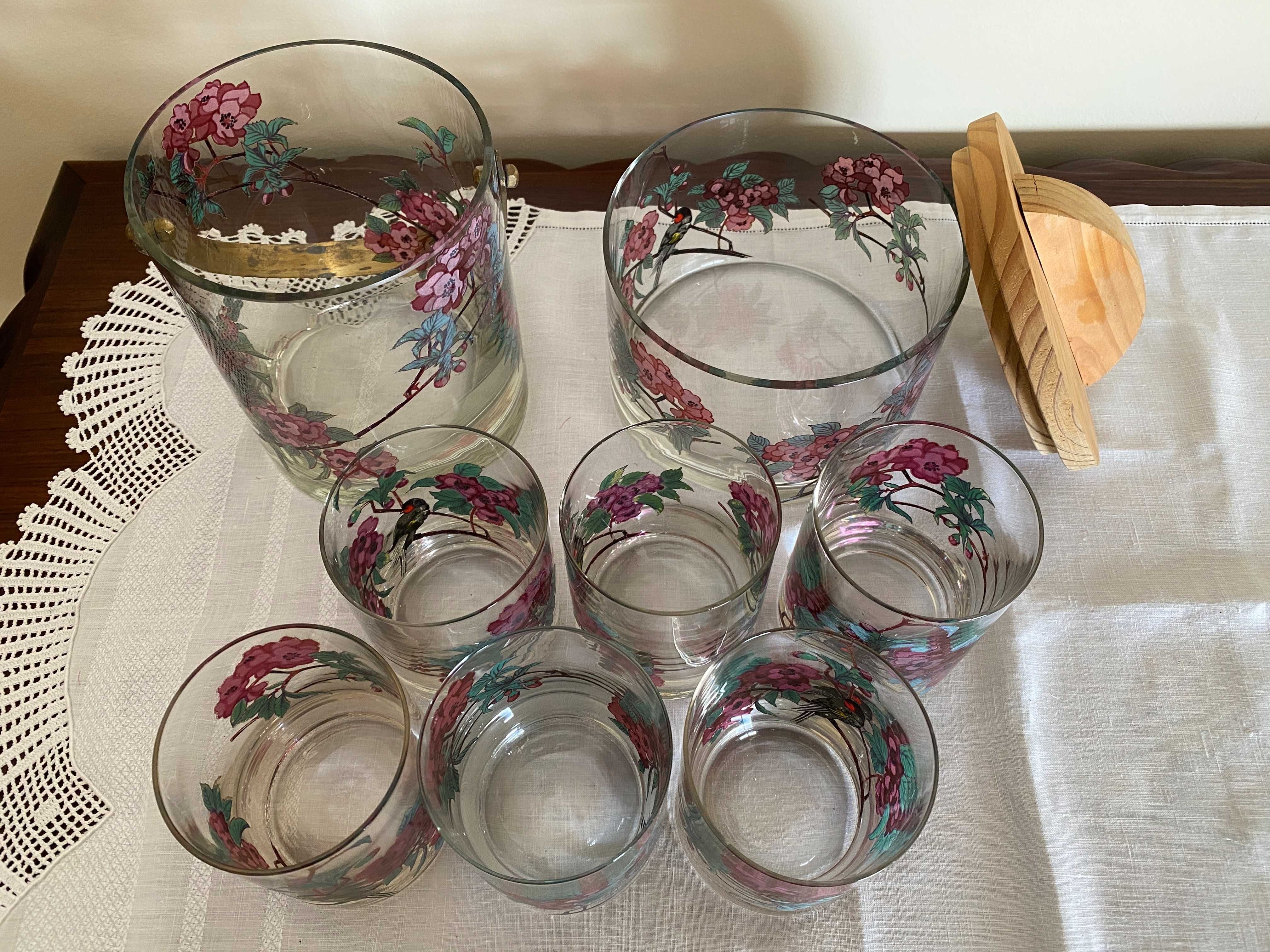 Conjunto de copos, frappé e biscoiteiro pintados à mão