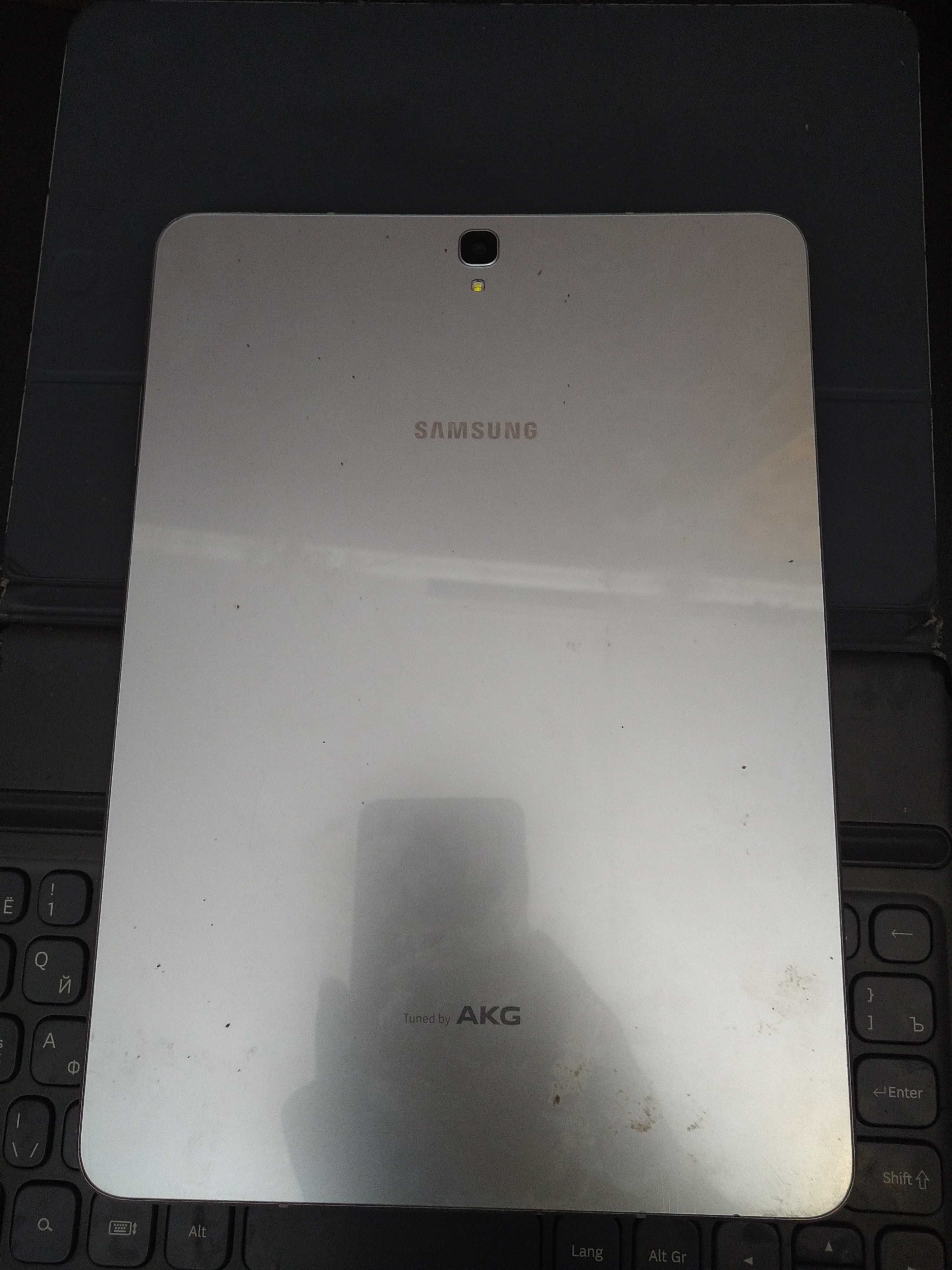 Комплектующие SAMSUNG T825