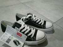 Buty trampki nowe męskie cleve 44