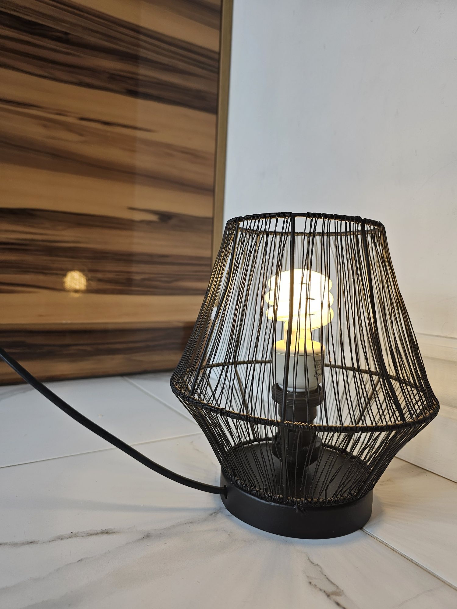 Lampa lampka lofotowa loft ozdobna do sypialni