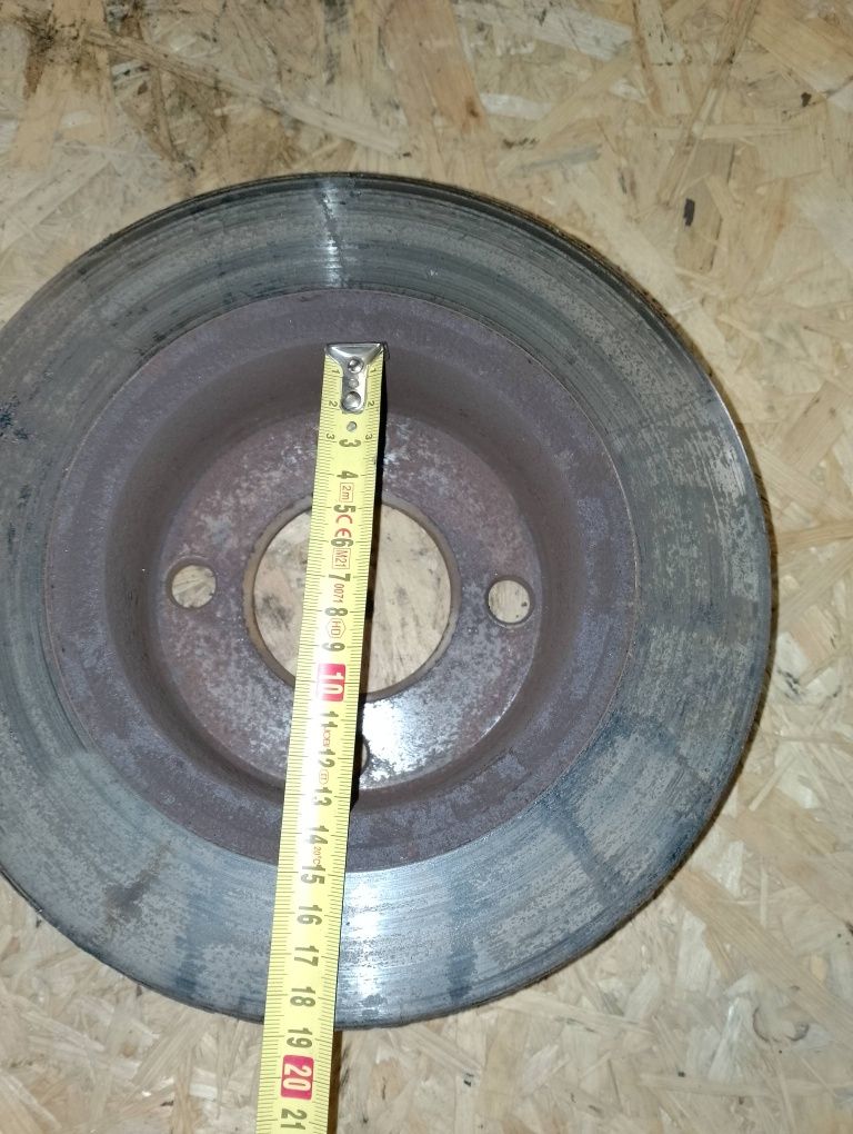 Tarcze hamulcowe Audi 80 B4 tył PLUS KLOCKI