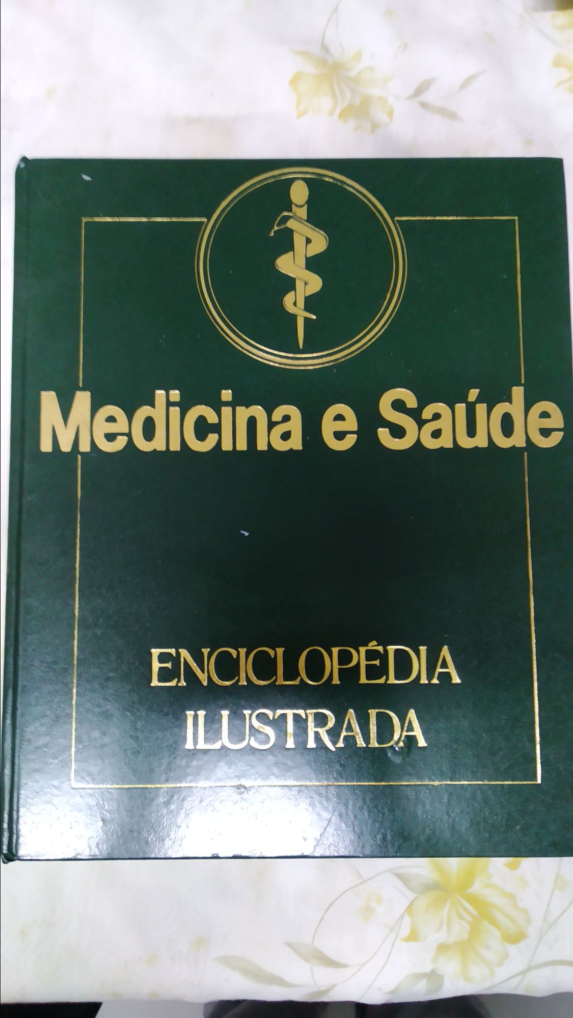 Enciclopédia ilustrada de Medicina e Saúde