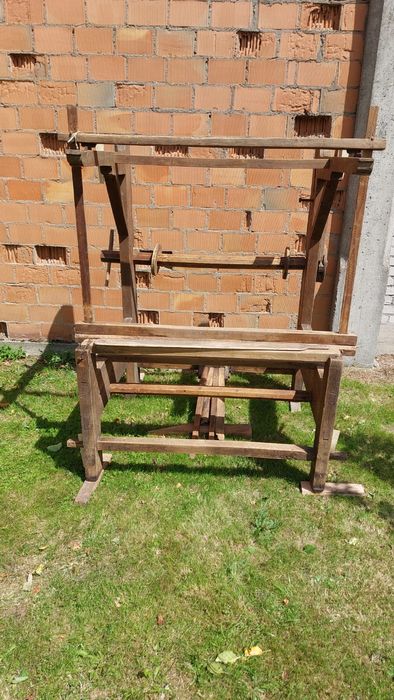 Sprzedam warsztat tkacki (krosna)