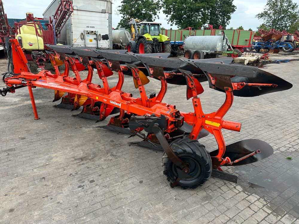 Pług obrotowy KUHN VARI MASTER 121 5 skibowy VARIO