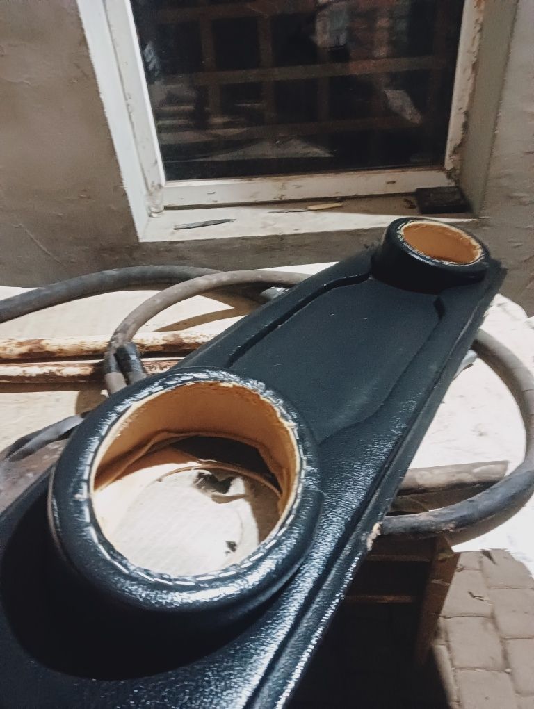Продам акустическую полку ВАЗ.