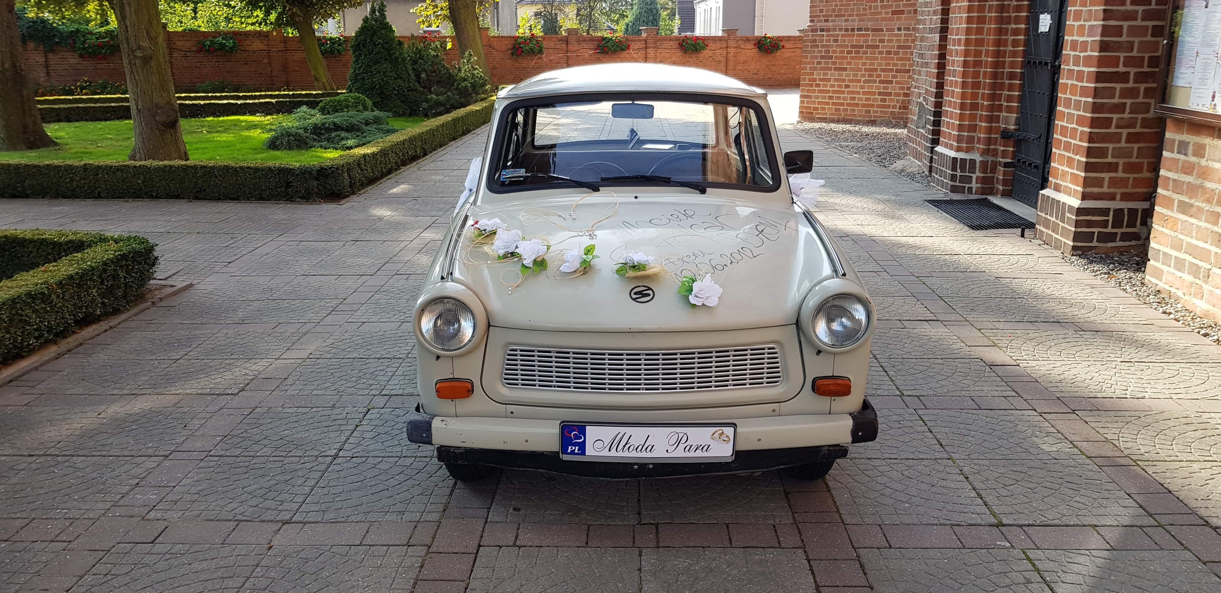 Wynajmij mnie Trabant 601 samochód do ślubu