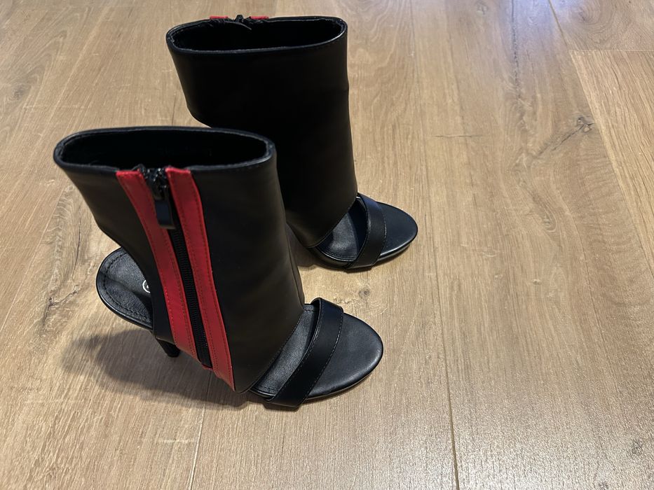 Cudne buciki dla Kopciuszka