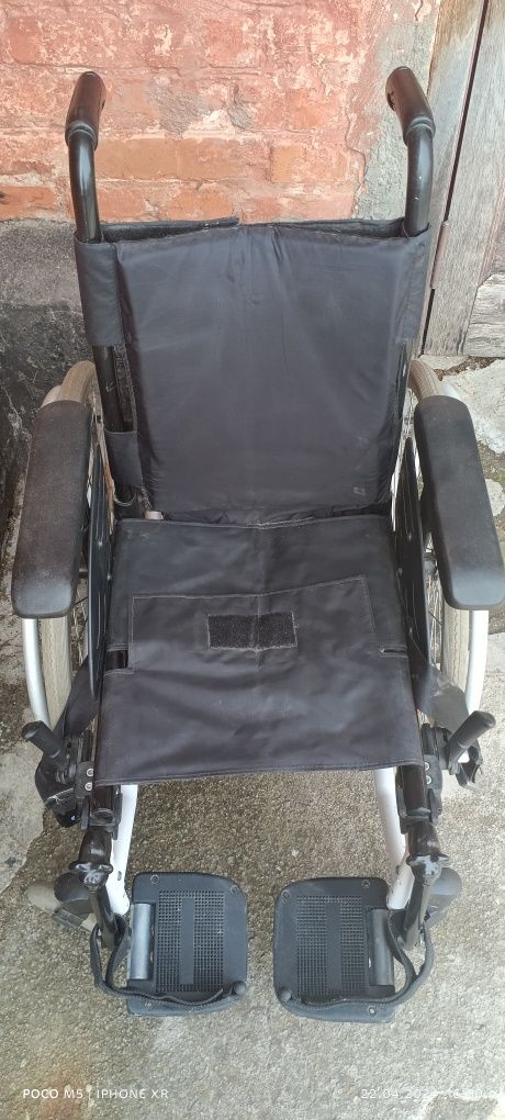 инвалидная детская-подротковая коляска