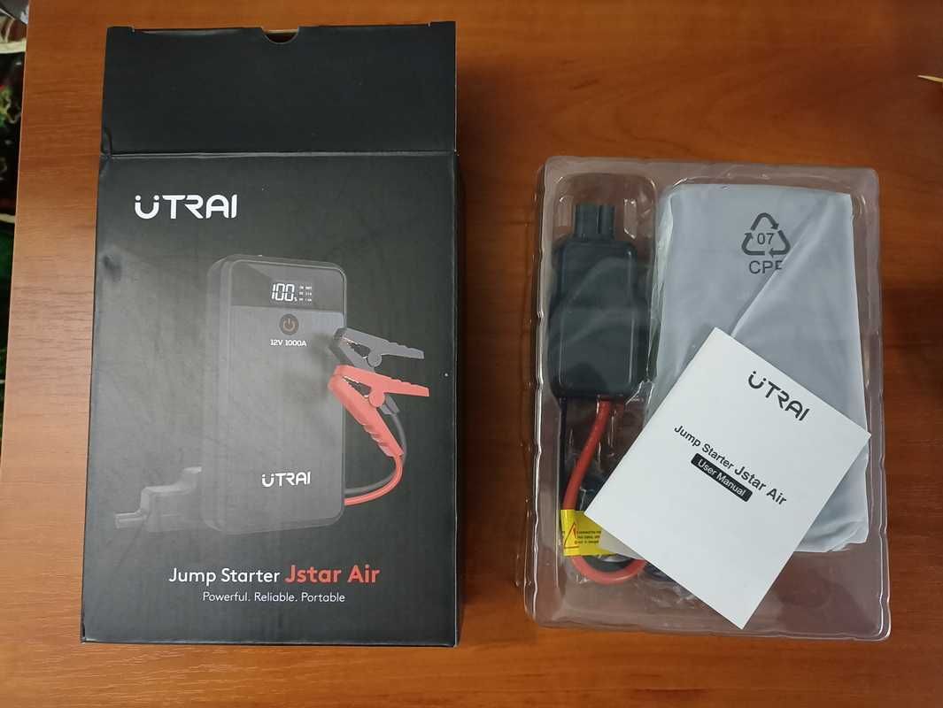 UTRAI Car Jump Starter 1000A 8000mAh