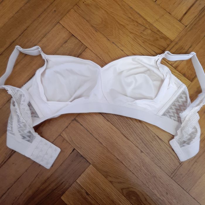 Класний бюстгальтер для годування від cache coeur 70GH