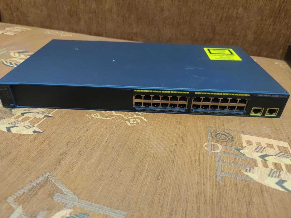 Cisco Catalyst 2960-24TT-L