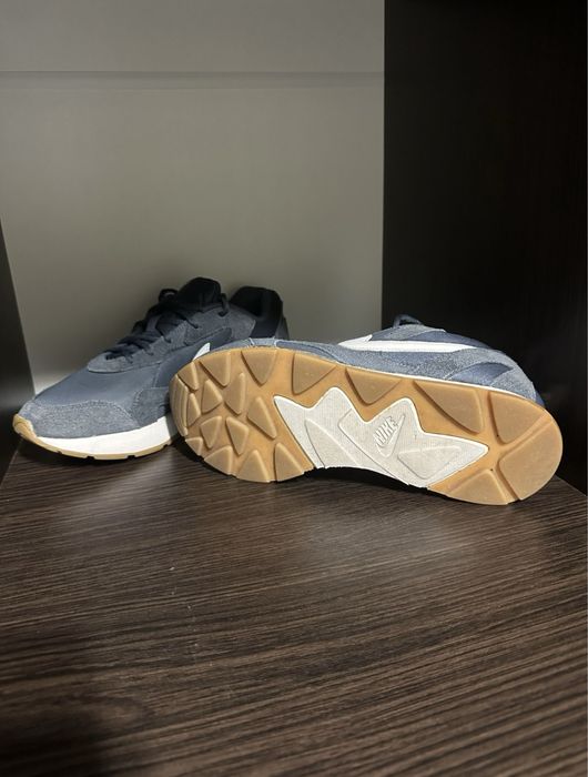 Кроссовки Nike Delfine 42 размер 26.5СМ