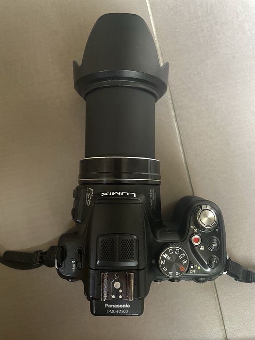 câmara panasonic lumix fz200 com acessórios