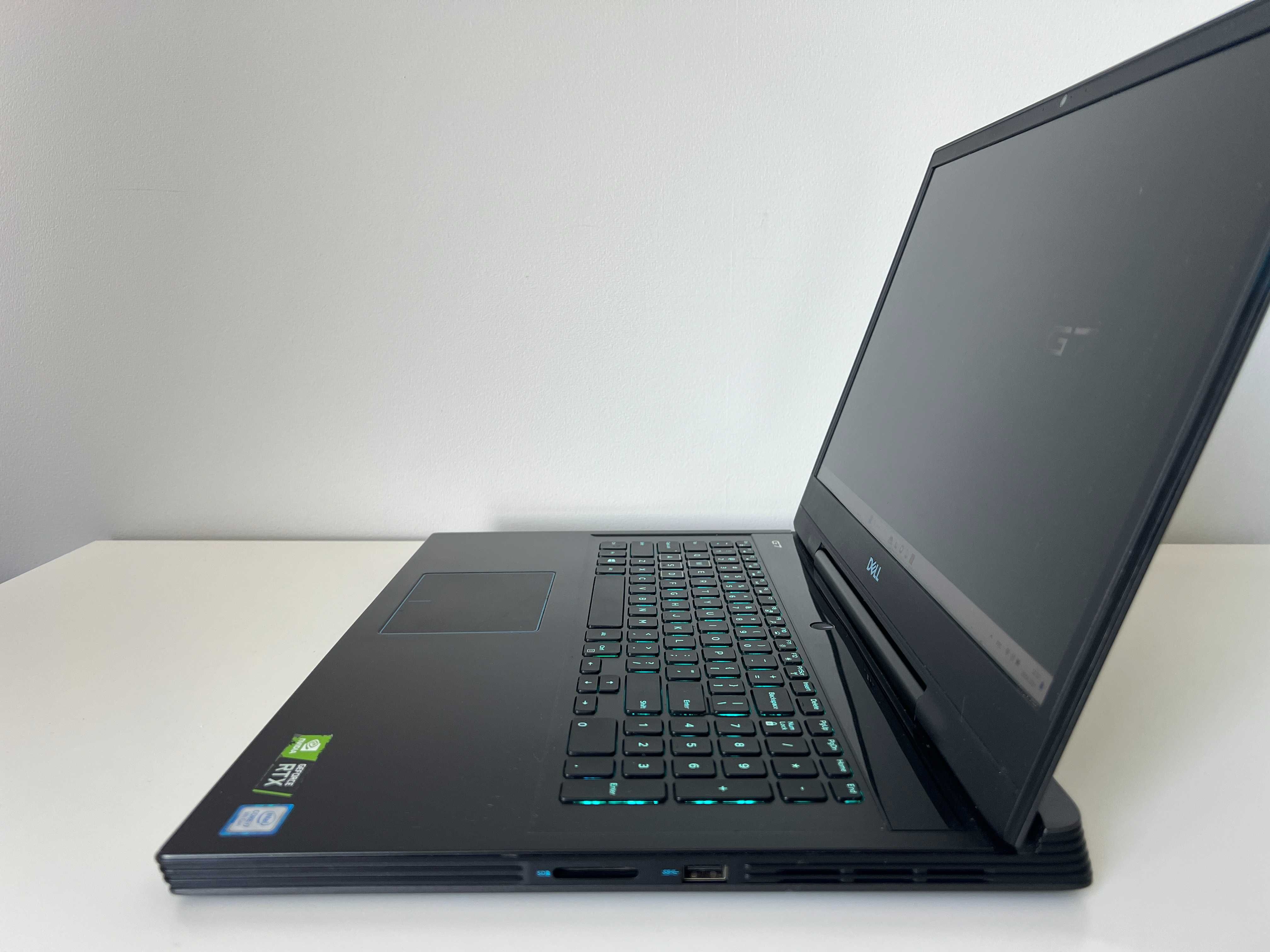 Ігровий ноутбук Dell Inspiron G7 7790: i7-9750H/ RTX2060 (6Gb)/512 SSD