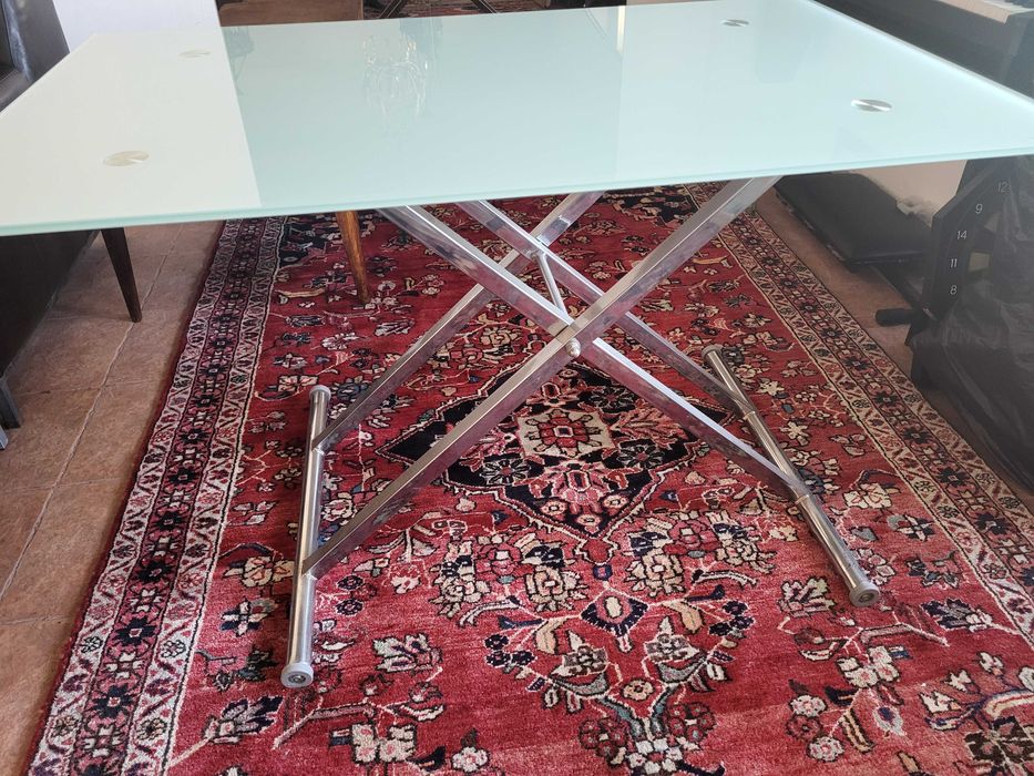 Mesa basculante em vidro temperado