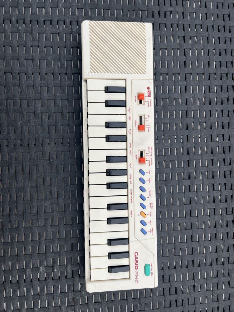 Casio PT10 keyboard vintage syntezator klasyk