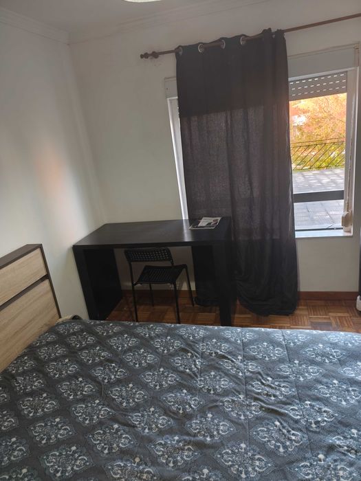 Quarto para arrendamento