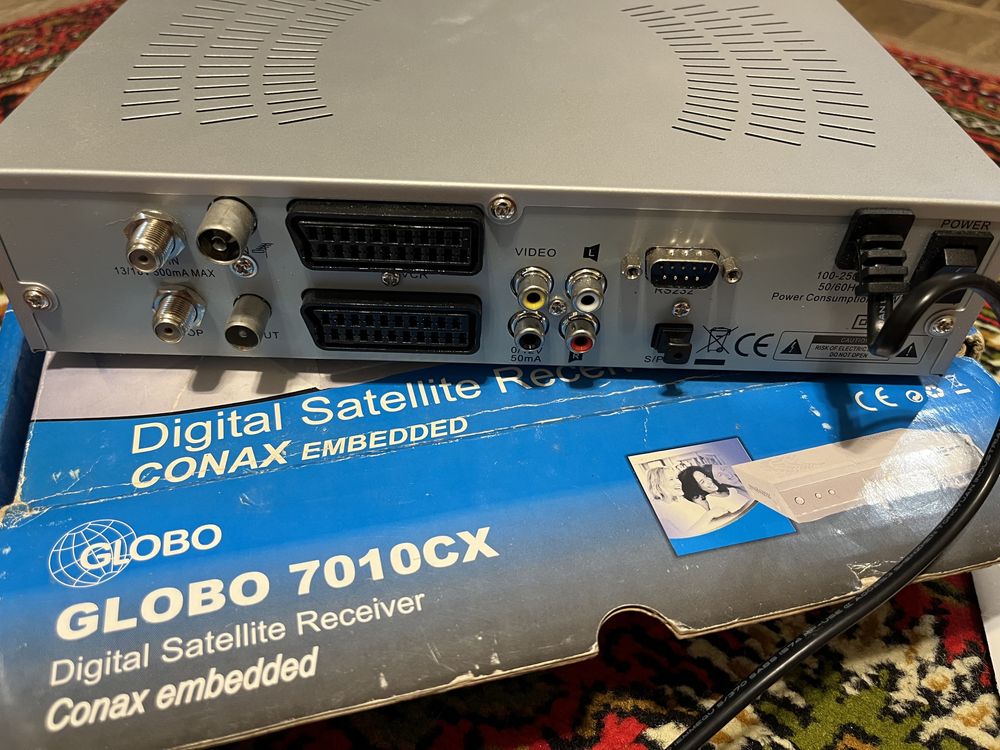 Цифровий супутниковий приймач GLOBO 7010CX