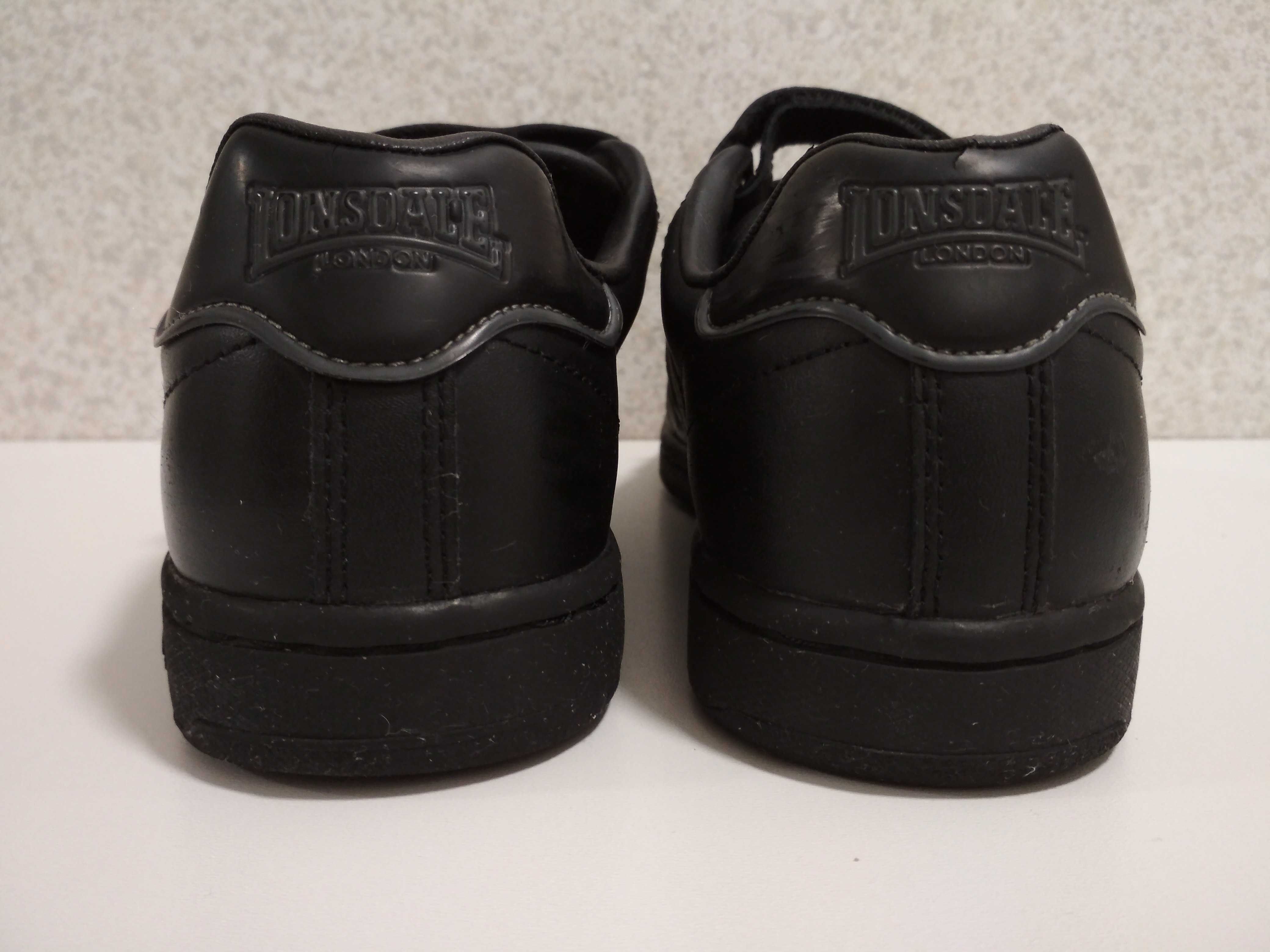 Buty firmy LONSDALE skórzane rozmiar 38 wkładka 24cm