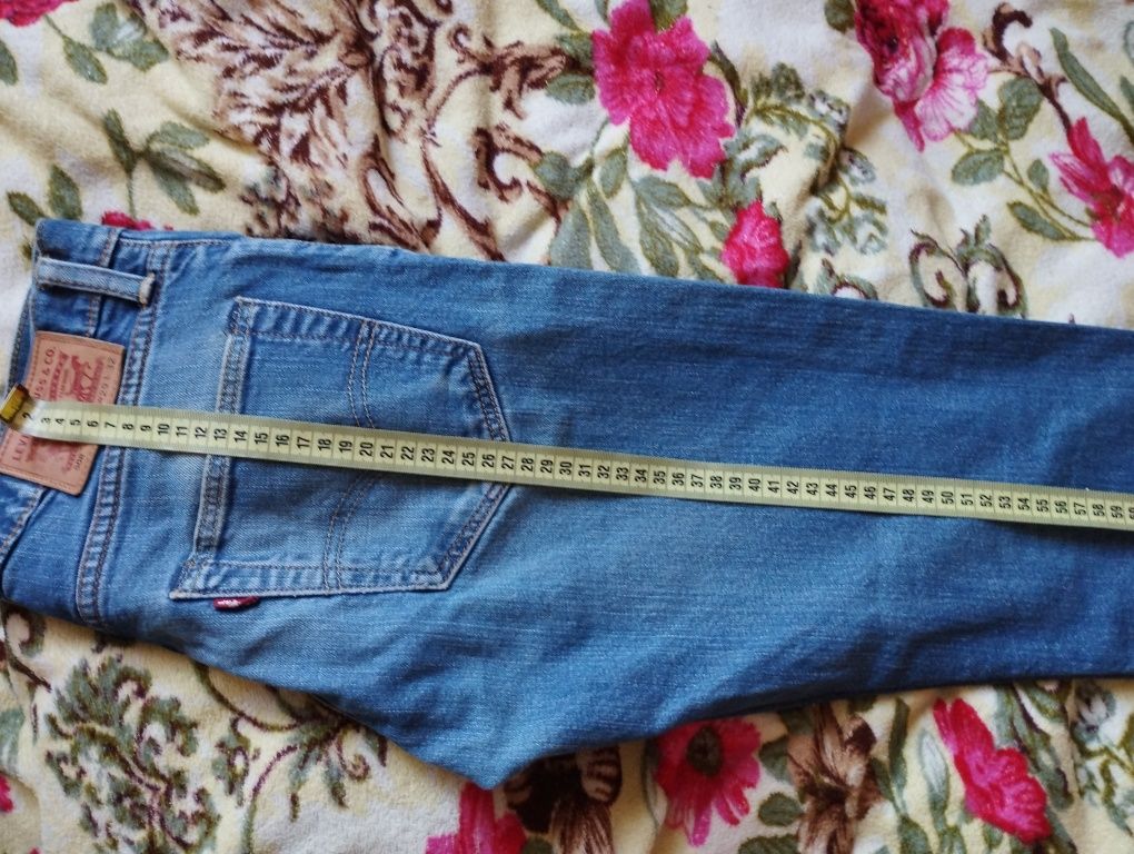 Джинси Levis  оригінал.