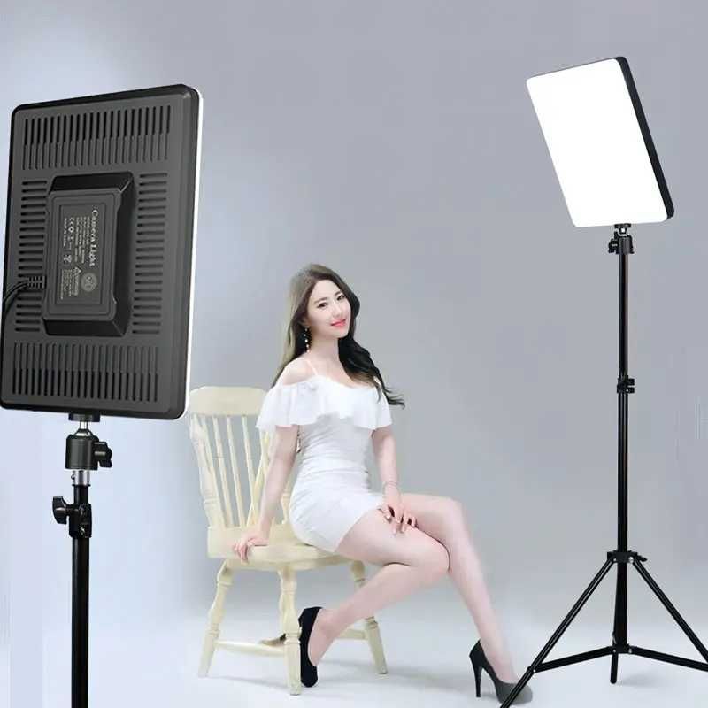 Светодиодная лампа для фото и видео съемки Light MM-240+ штатив