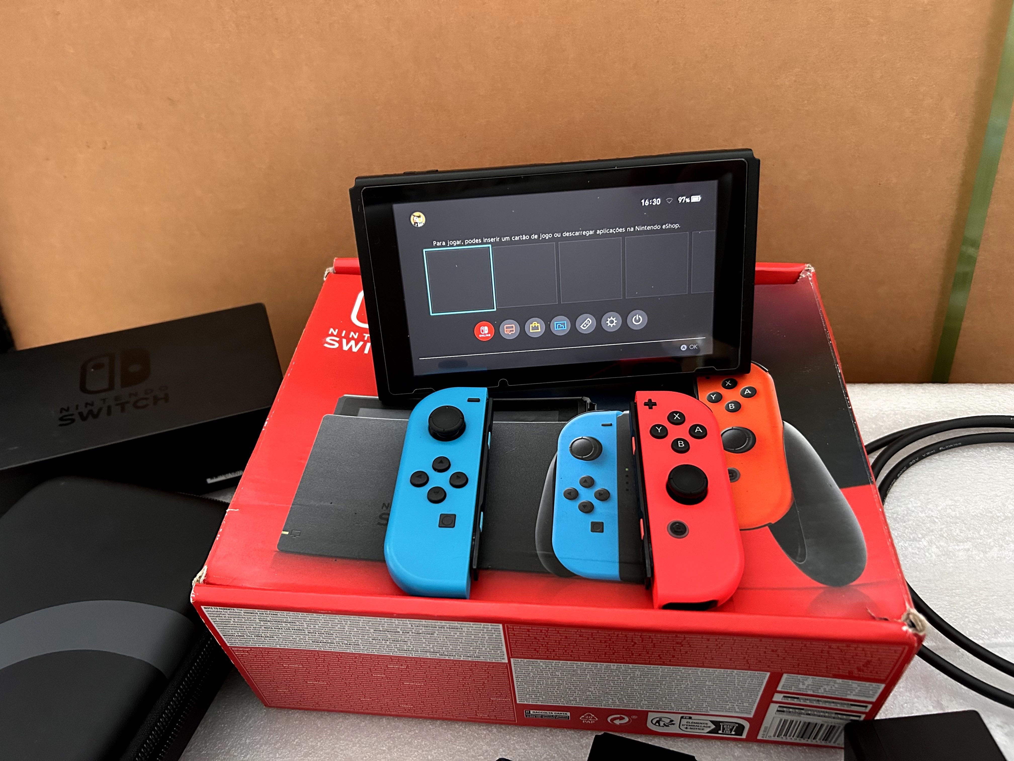 Nintendo Switch Oled