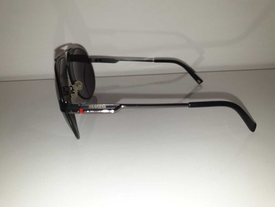 Óculos de Sol da marca Carrera