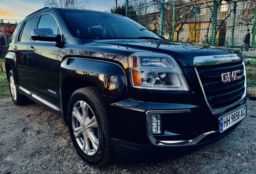 GMC TERRAIN  семейны внедорожник за свои деньги