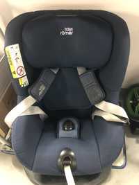 Britax Romer DualFix M Size