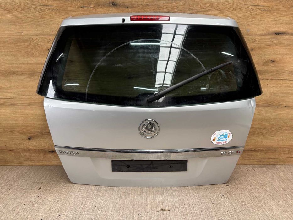 klapa bagażnika opel zafira b