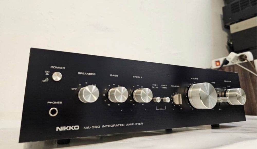 Stereo Wzmacniacz Nikko NA-390. Japan