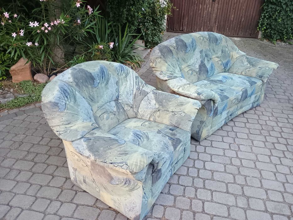 Komplet wypoczynkowy - sofa + fotel