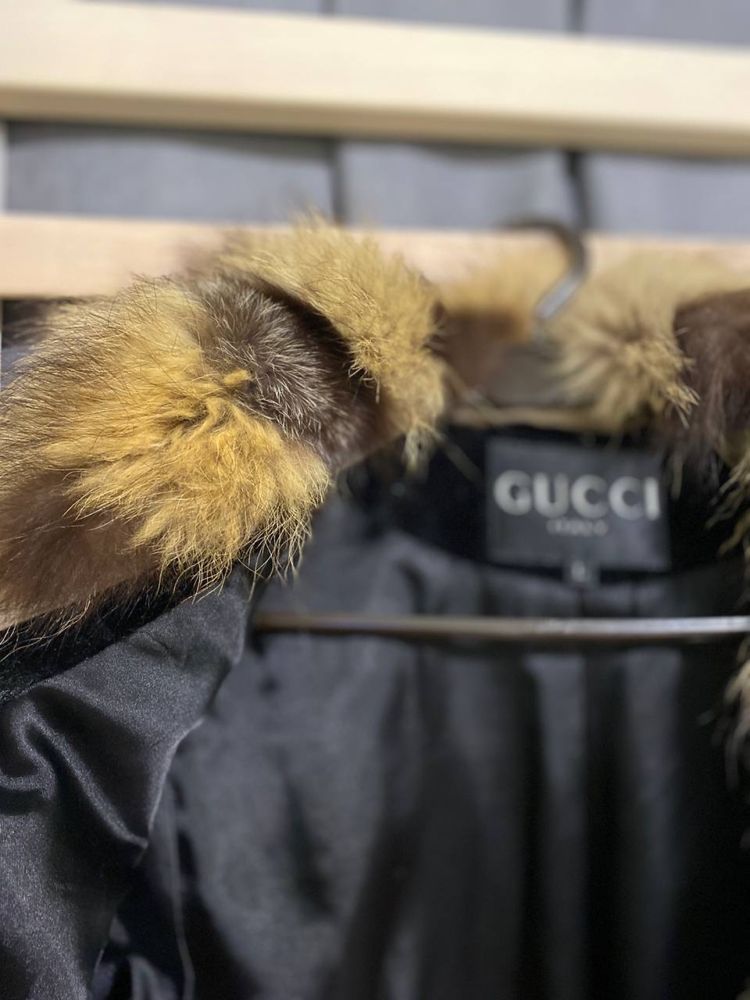 Жилетка Gucci, шубка, верхній одяг.