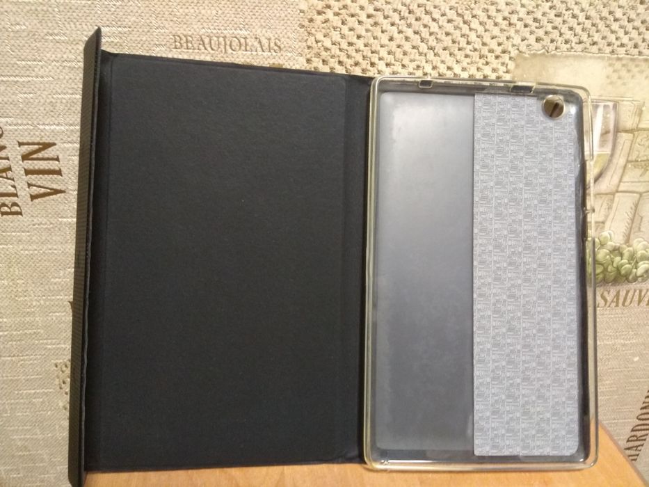 Новий чехол на планшет Lenovo TAB 2 A8-50LС