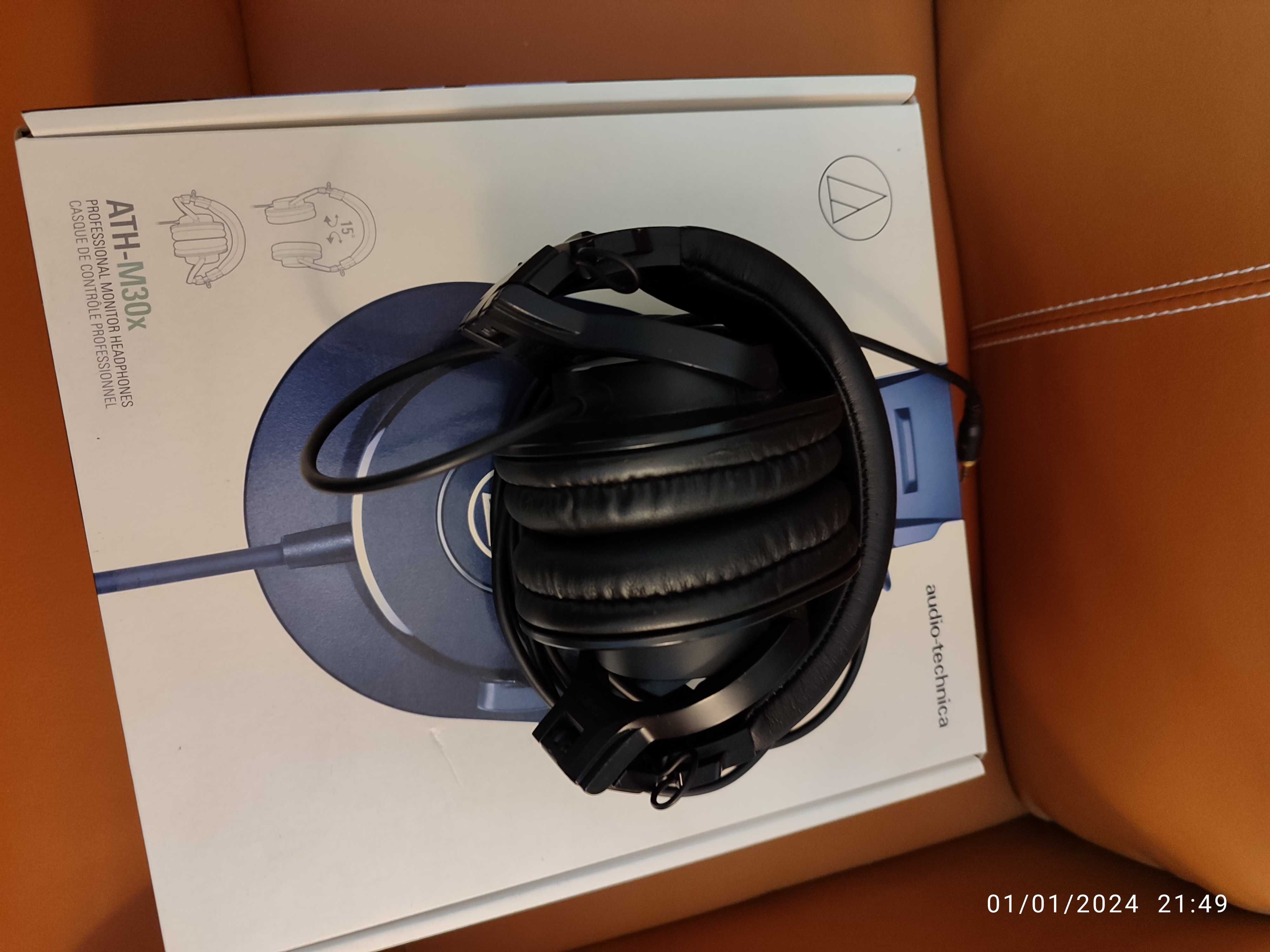 Auscultadores Audio-Technica ATH-M30X