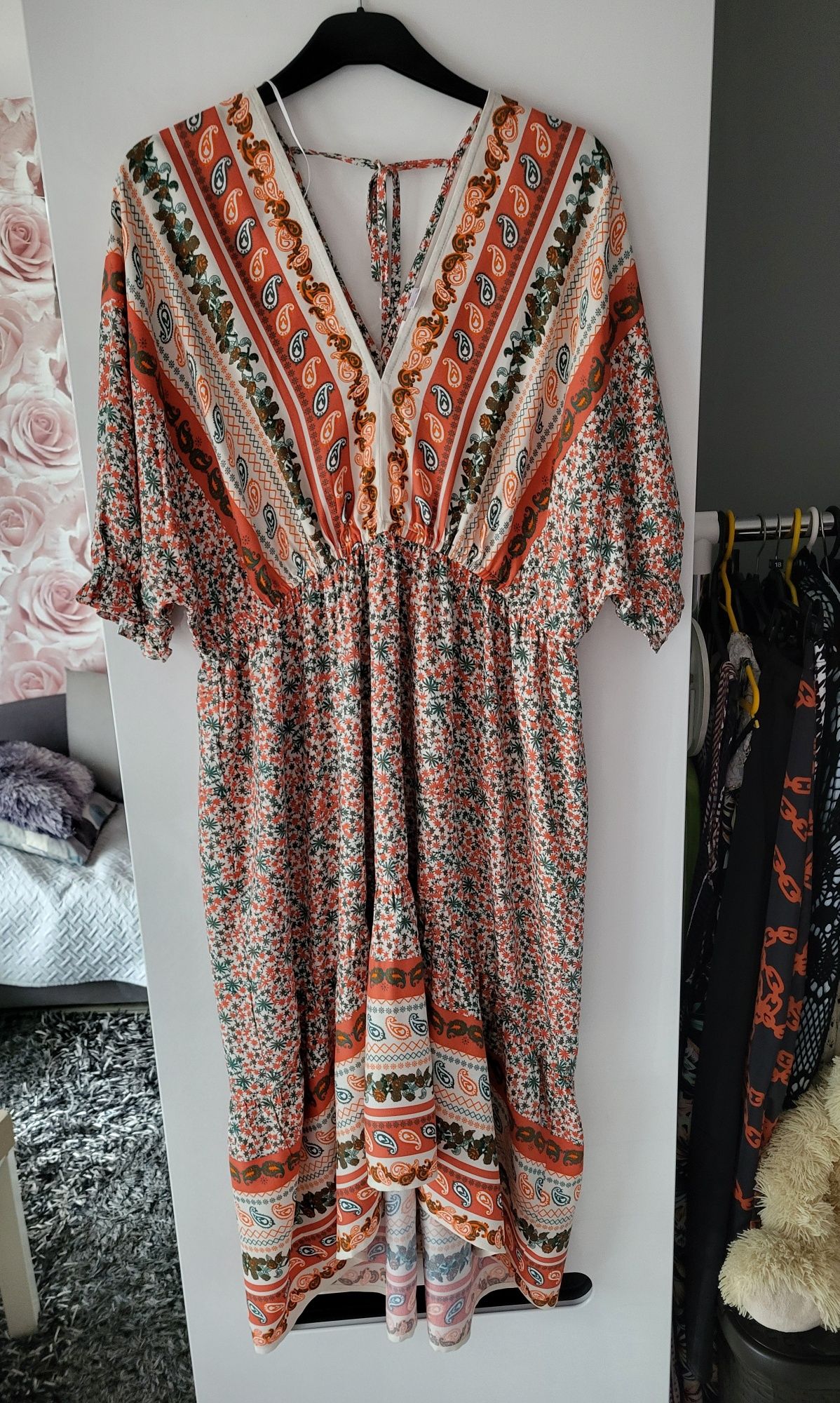 Luźna letnia, asymetryczna sukienka z wiskozy w stylu booho, r.46