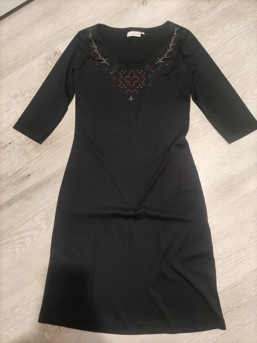 Sukienka Hemnes rozm.40