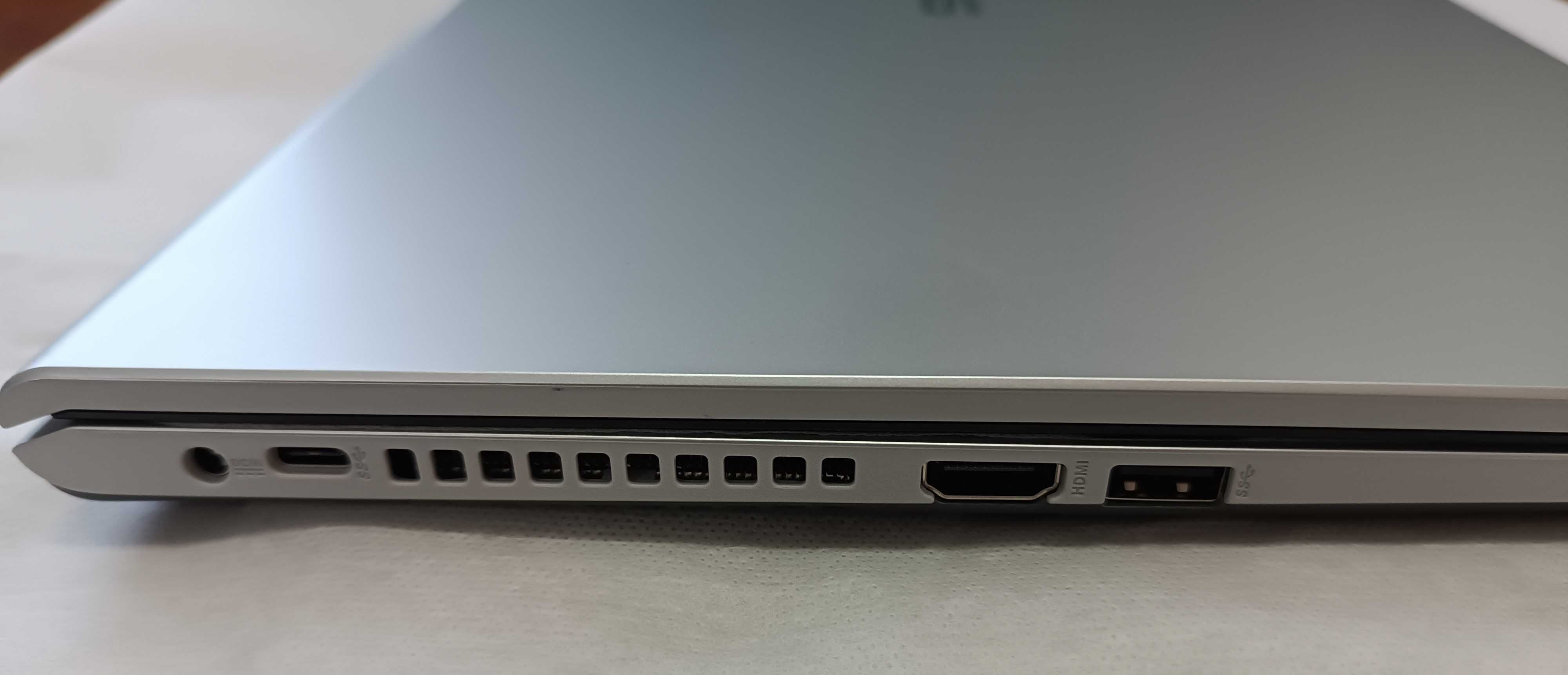 ноутбук Asus Vivobook 15.6" IPS/ I3-1005G1/8 Gb