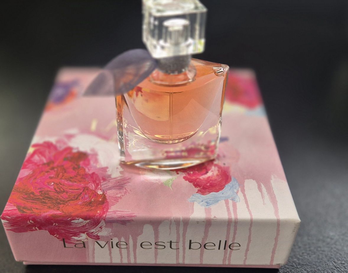 Eau de parfum La vie est belle 30 ml i mleczko do ciała 50 ml