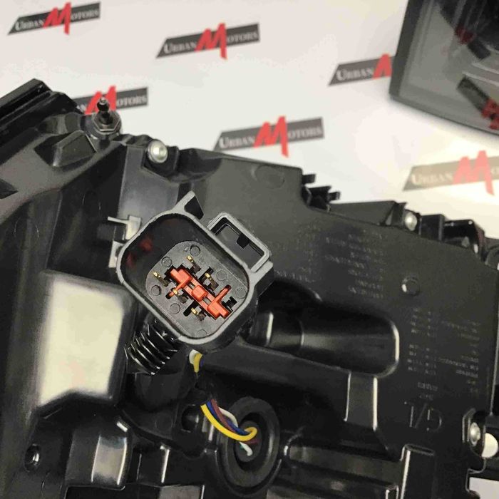 Комплект задніх ліхтарів/фонарів 	Range Rover Sport L494 SMOKE