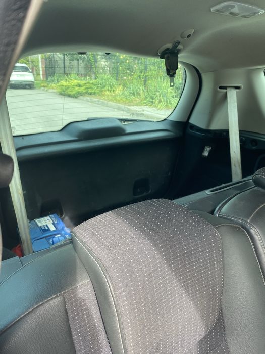 Продам авто Renault Grand Scenic 2012