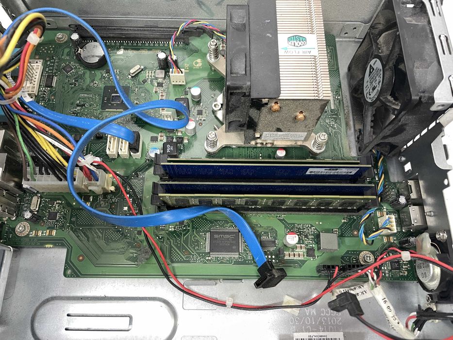 компьютер Fujitsu Esprimo C720 4-ядерный Core i5-4670 COM Port