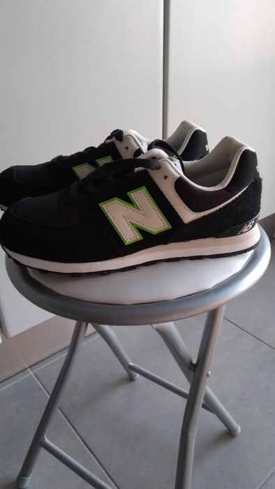 Sapatilhas  new balance modelo 574