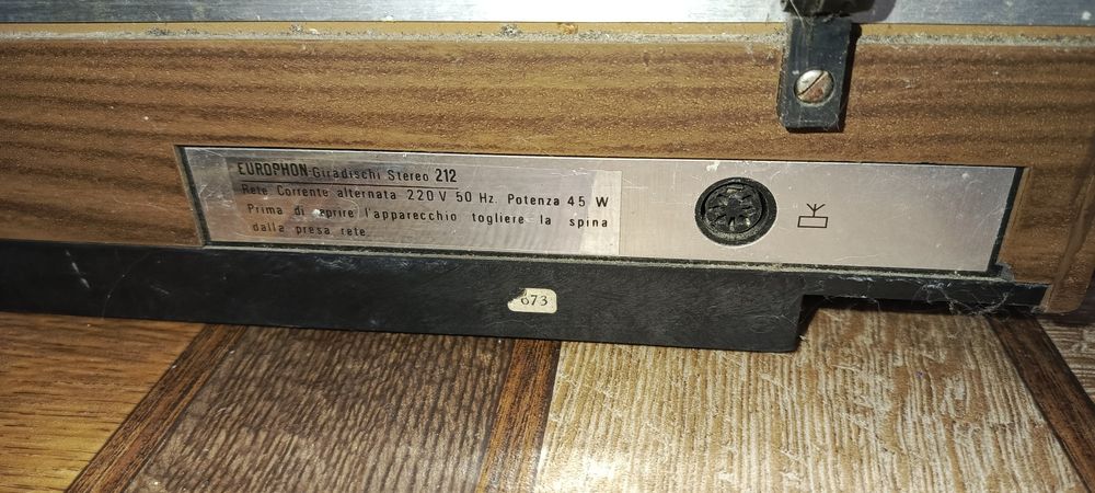 Програвач платівок Europhon, проигрыватель пластинок СССР