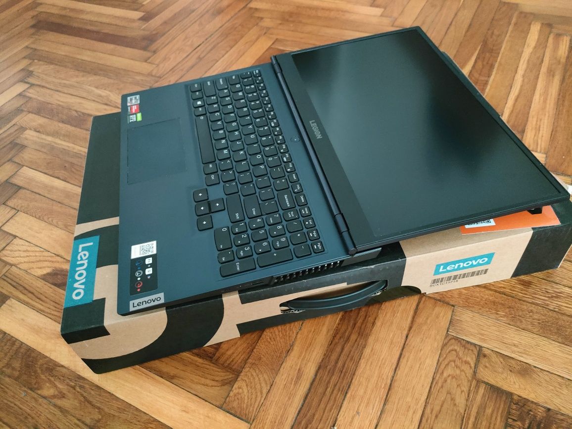 Lenovo Legion 5 15ACH6H –  512 gb SSD+1T SSD