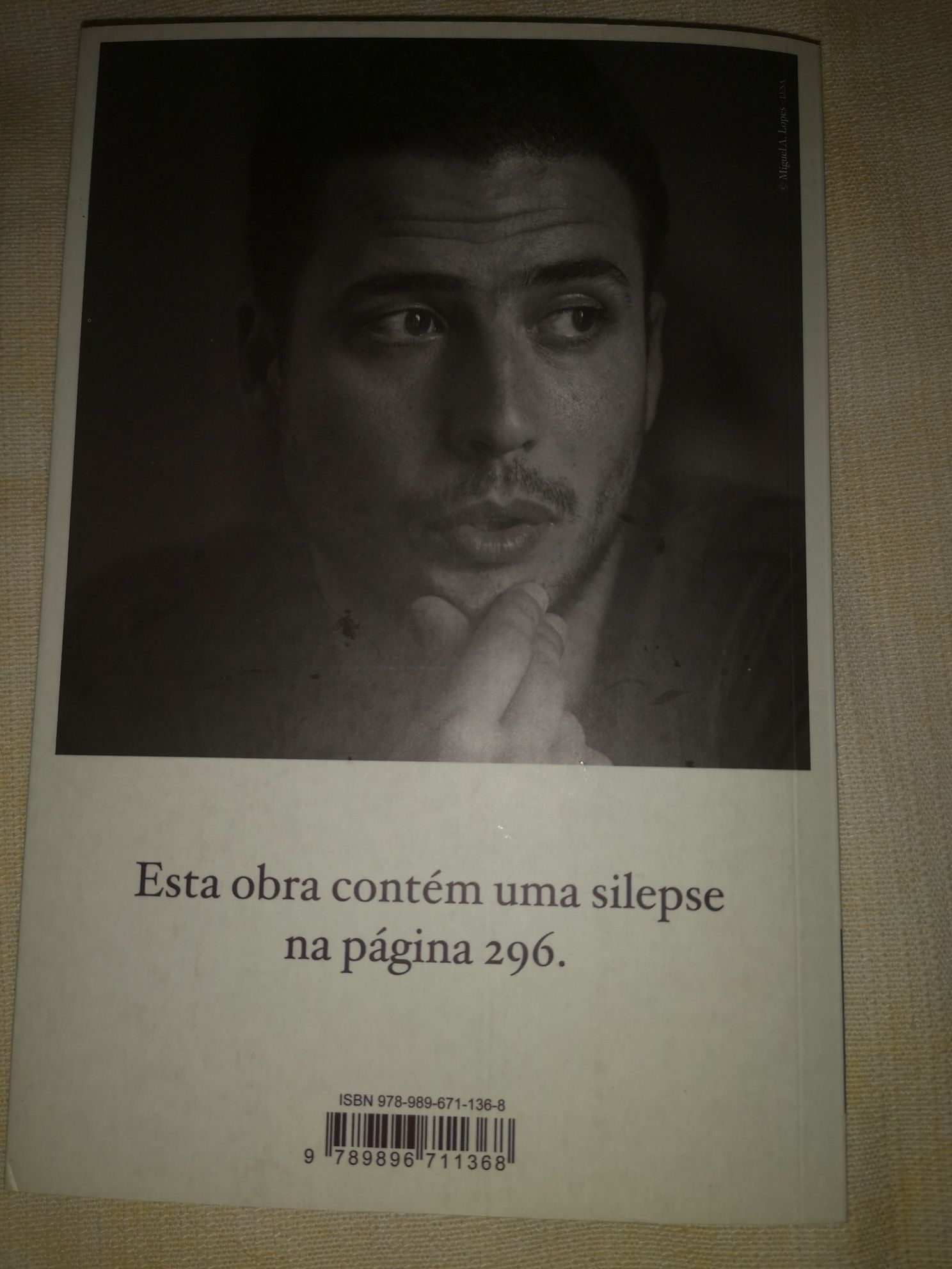 Livro Ricardo Araújo Pereira