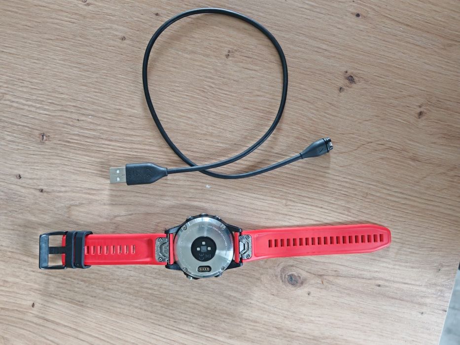 Garmin Fenix 5 plus + kabel