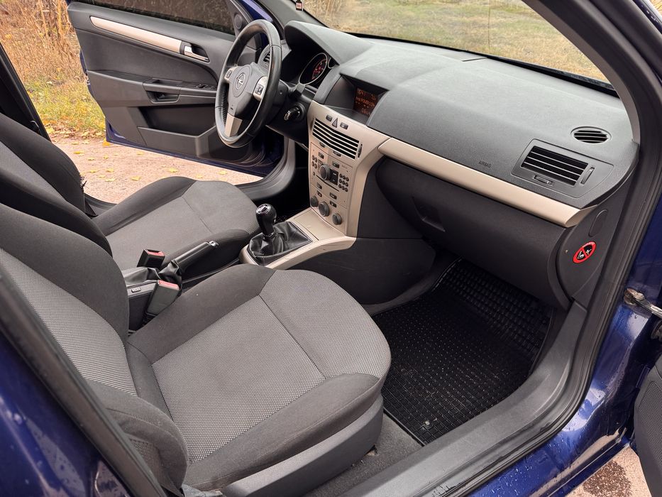 Opel Astra H 1.7 дизель