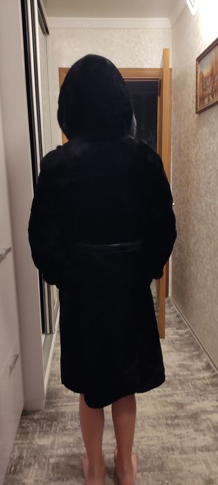 Шуба мутон з норкою